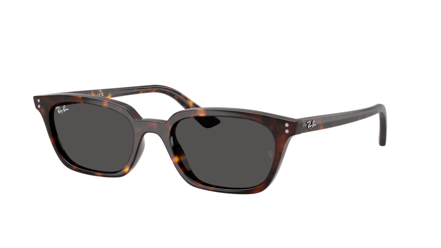 135987 — Écaille